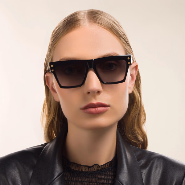 B-V
BPS-121A-54 Black / Gold / Dark Grey Sunglasses