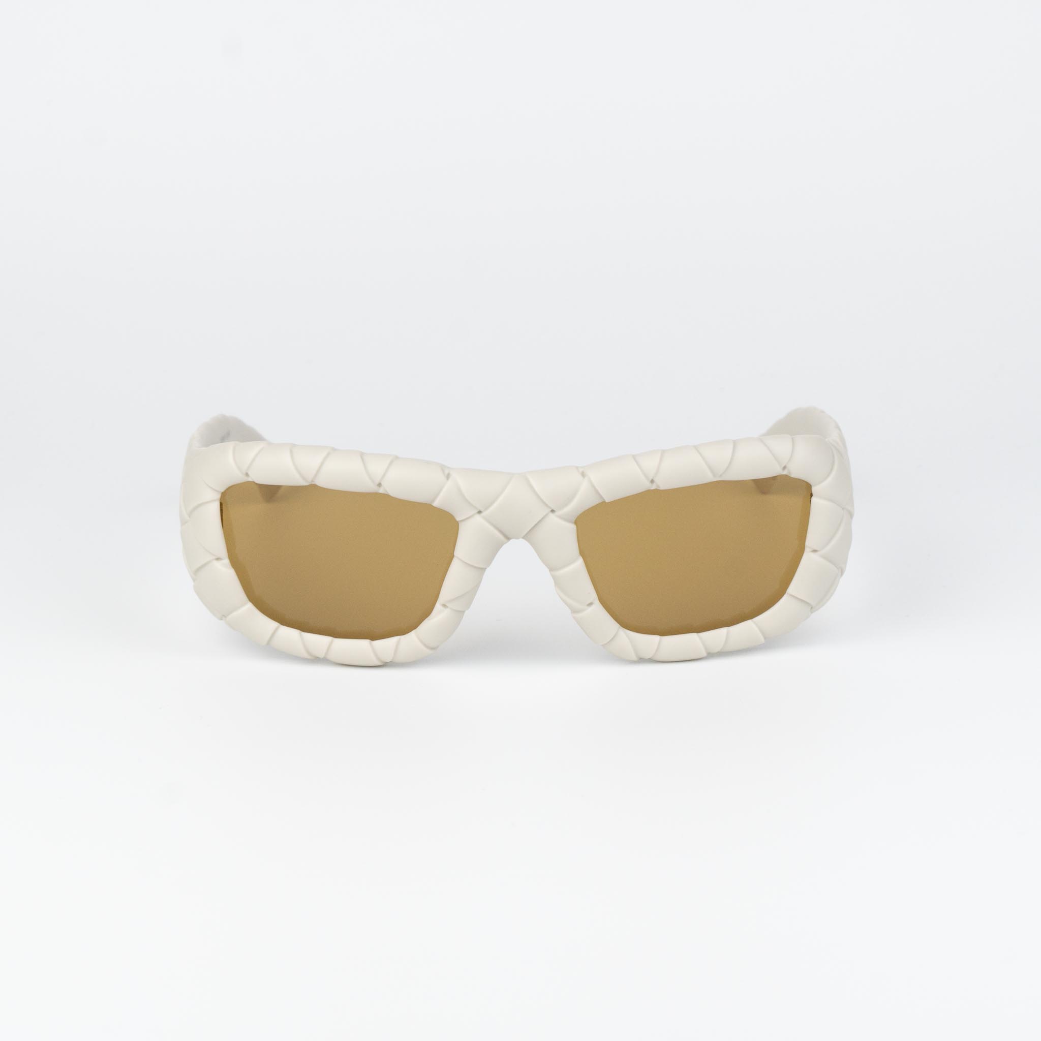 BV1303S Chalk White / Brown