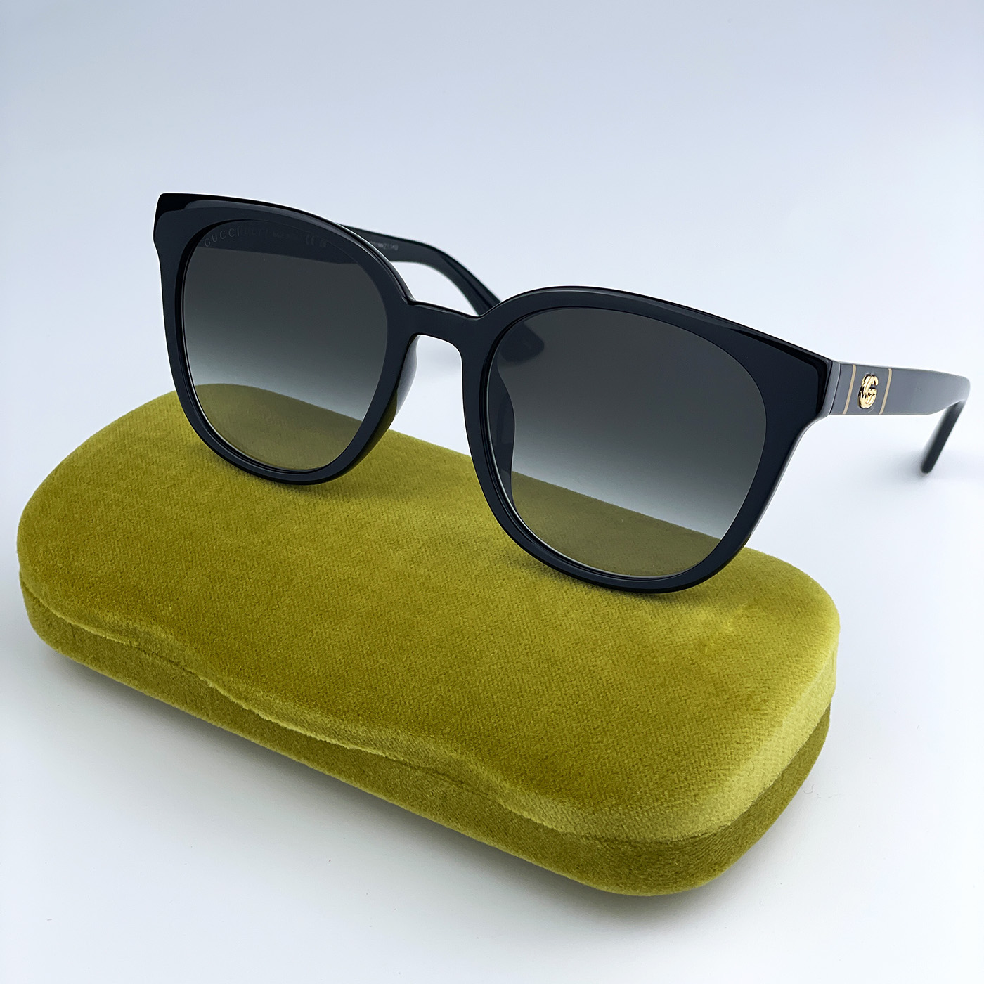 Gucci GG1122SA Black / Grey Gradient product photo 6