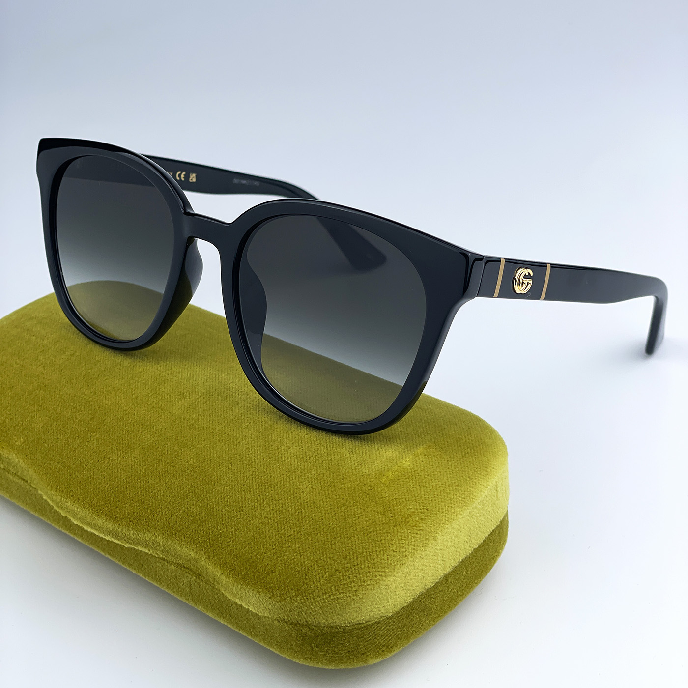 Gucci GG1122SA Black / Grey Gradient product photo 7
