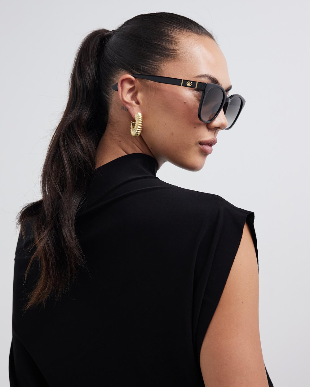 Gucci GG1122SA Black / Grey Gradient product photo 11