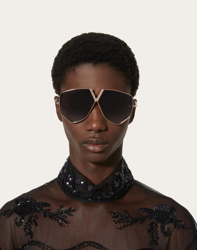 Valentino V-HEXAGON VLS-115A: White Gold Shades - Buy Now at  display picture 2