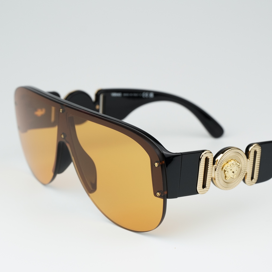 VE4391 Black / Orange